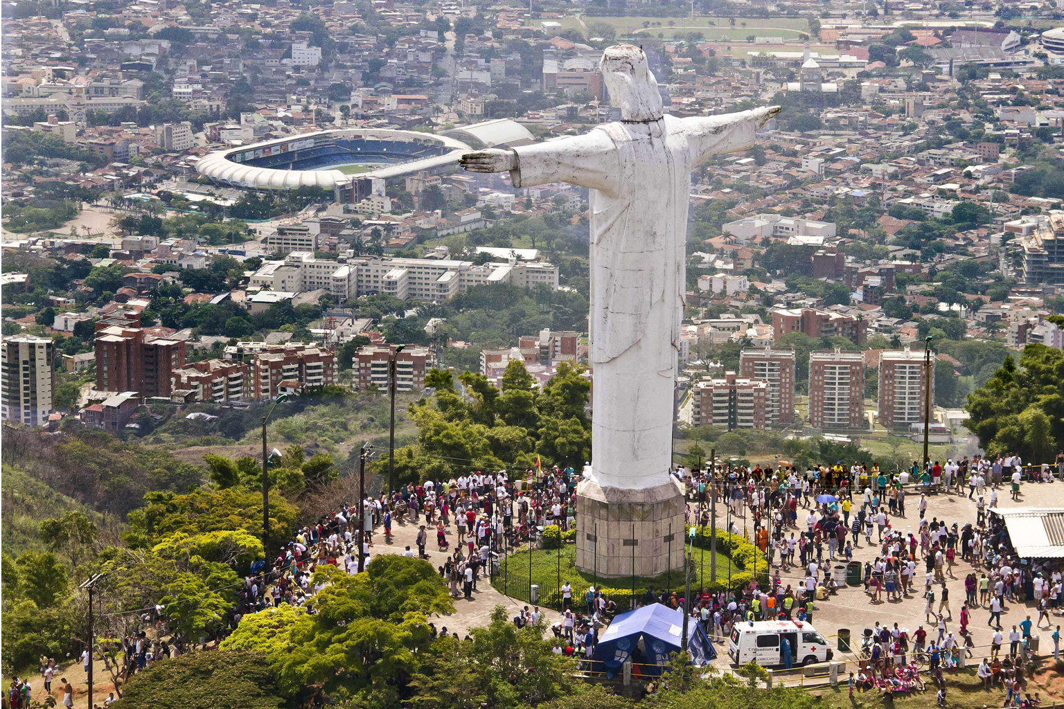 Cali. Uno straniero può comprare casa in Colombia?